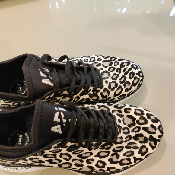 APL Leopard Print Sneakers - Picture 13 of 16